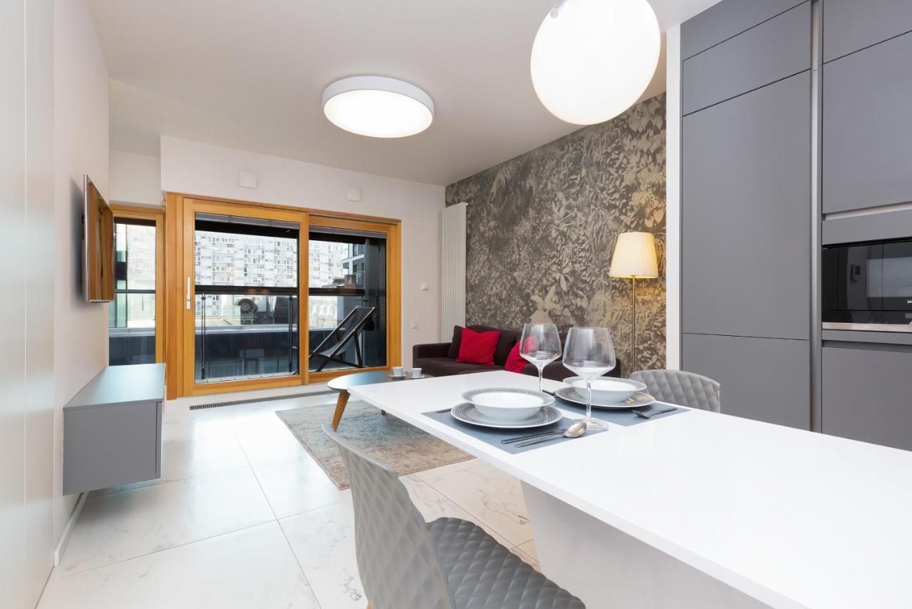 Mennica Residence - City Center Apartments By Noclegi Renters Varşovia Exterior foto
